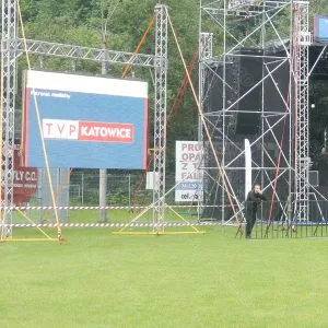 P10 Outdoor DIP LED Display – High-Brightness, Durable, Energy-Efficient for Advertising